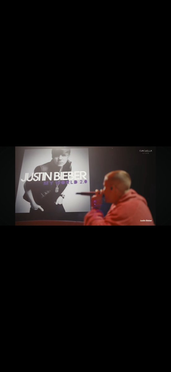 im_justHD's tweet photo. 18 años siguiendo su música, 18 años donde me ha acompañado lit es casi la mitad de mi vida y aún no he podido verlo en vivo, eso me mata 💔#BIEBERCHELLA https://t.co/6yDii3BjZk