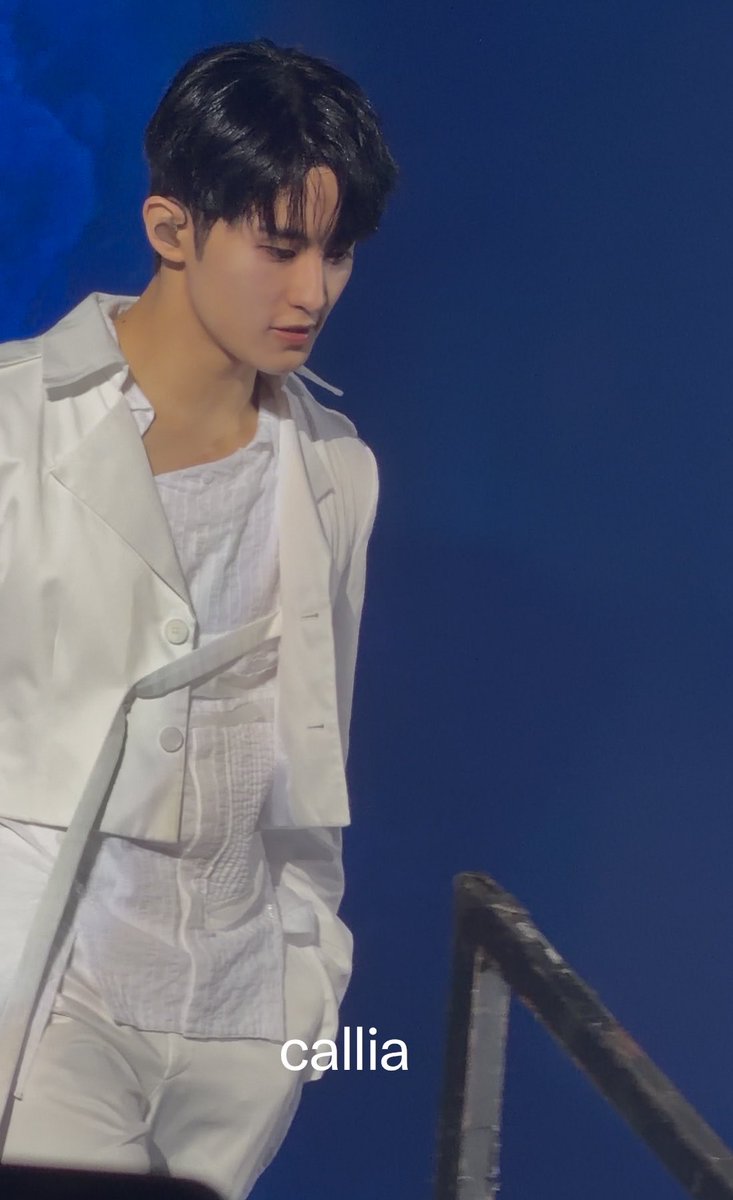 Jcrush0802's tweet photo. prince mark👑

#MARK #마크 https://t.co/LMoRHcIR6Z