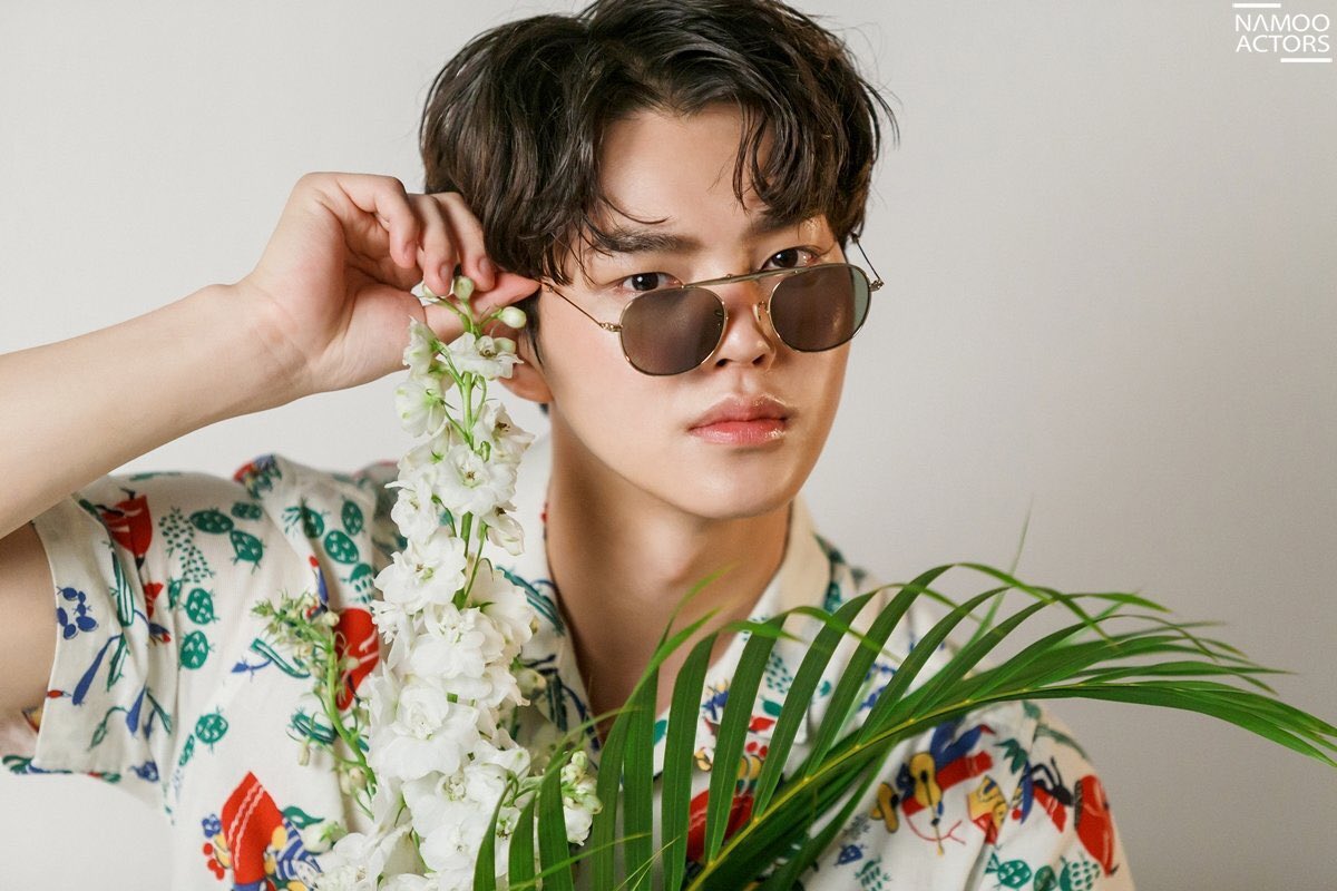 song.zip (강가에 핀 꽃 4/23-25) tweet media