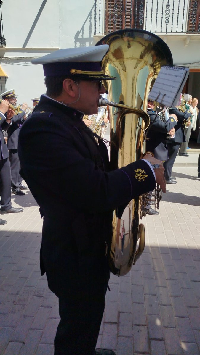 unodealameda's tweet photo. Cuando te dicen en Mayo del 25 por qué no te unes al proyecto de la @amjesusnazareno no me veia y la gran Semana Santa que e tenido y con ganas de continuar la vida es eso superar, disfrutar pero sobre todo tener ilusión. https://t.co/A18evlbRVF