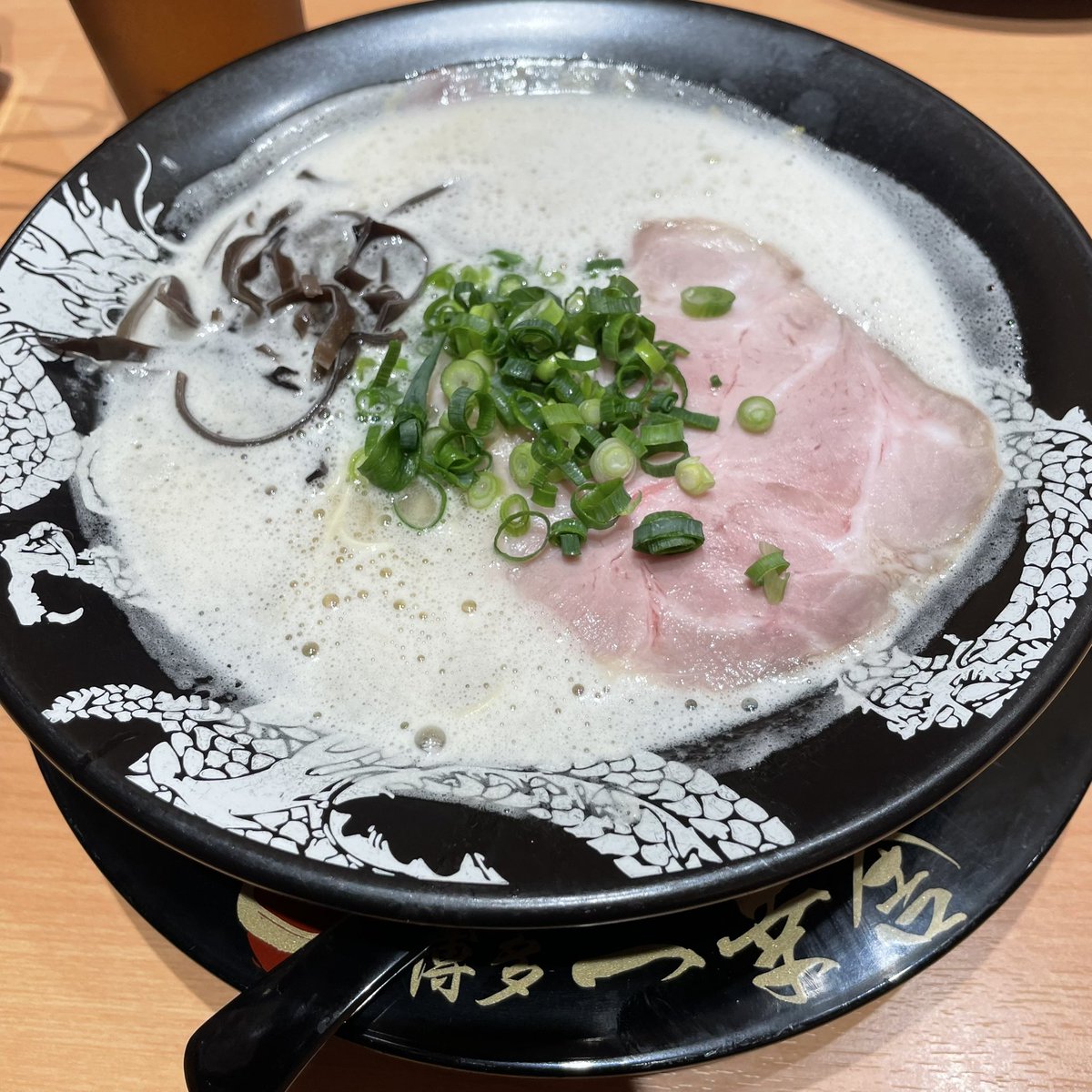 こちゃ tweet media