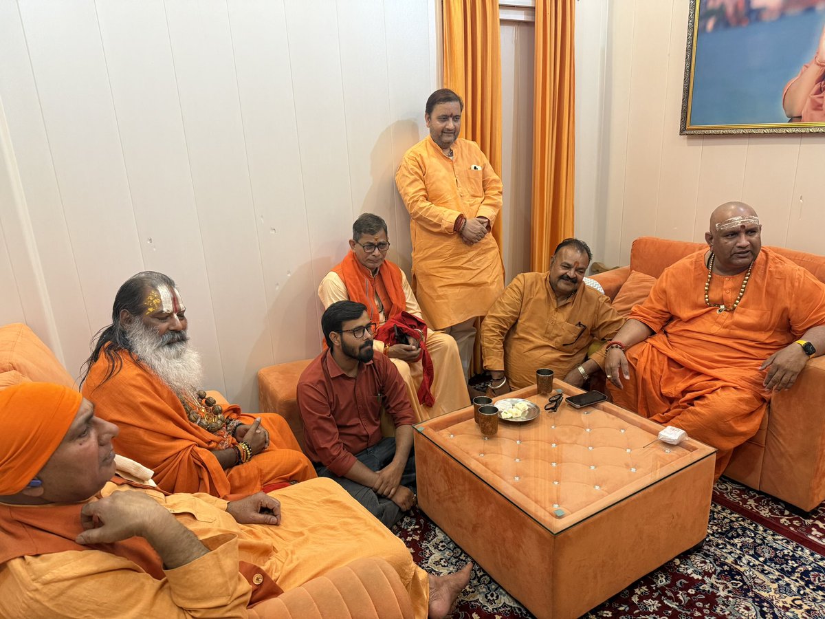 Swami Anand Swaroop tweet media