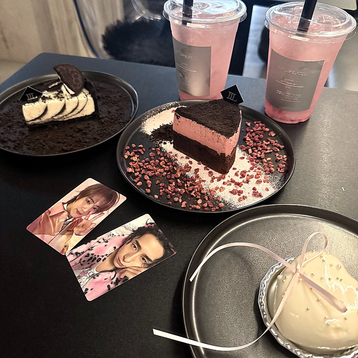 1️⃣7️⃣ tweet media