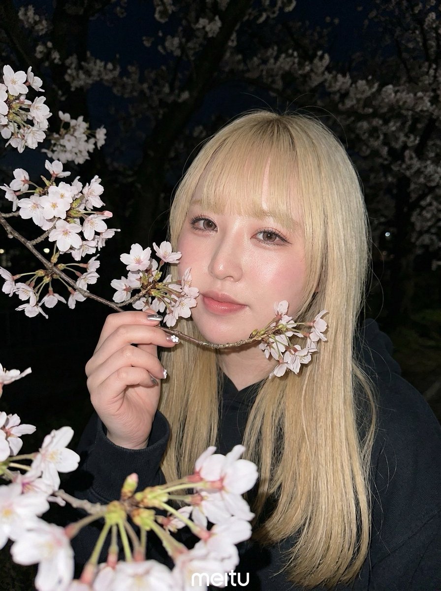 Misato Ono tweet media