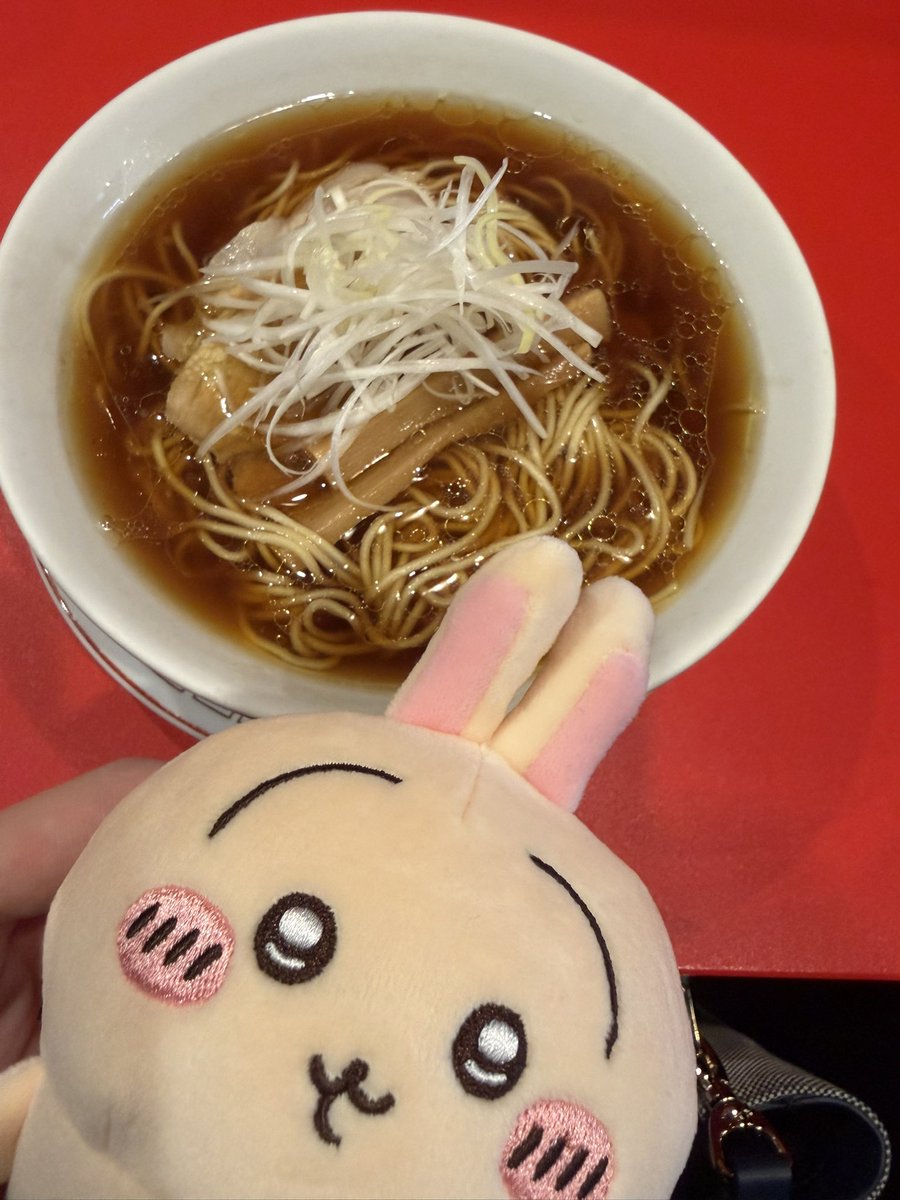 はちうさ tweet media