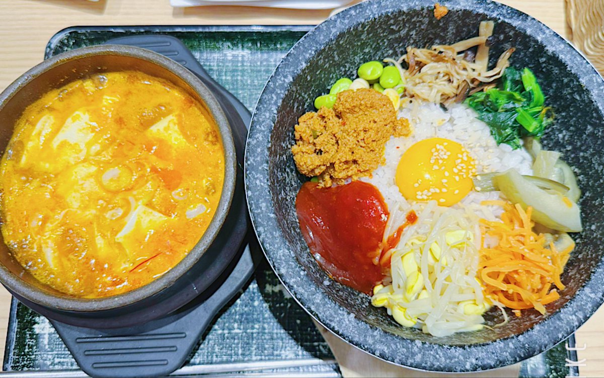 𝓝𝓐𝓞 tweet media