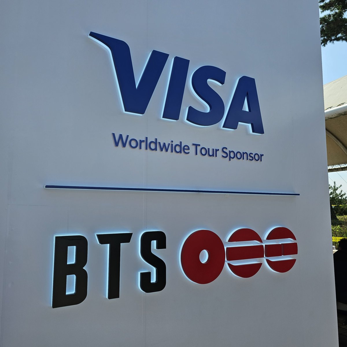 JY❤️ tweet media