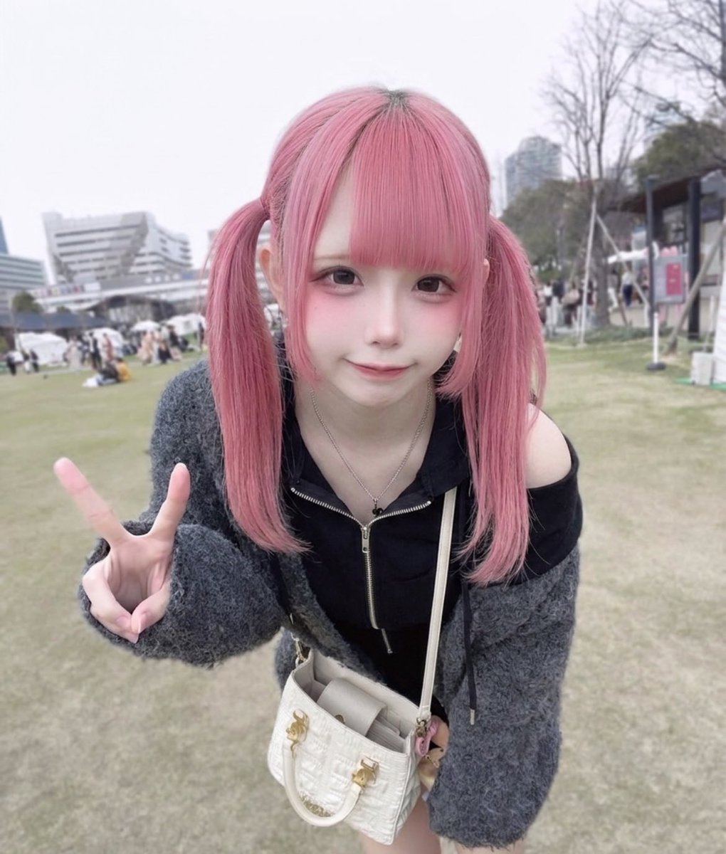 合法ろり tweet media