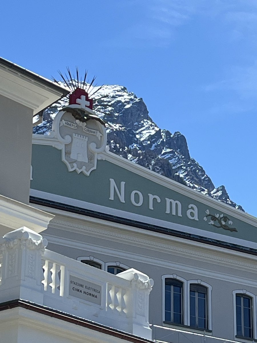 johnstontony's tweet photo. 🍫 Cima Norma was renowned for its Swiss chocolate

Opened in 1903. Closed in 1968.

50 years later, renovations well underway to commence conching cioccolato di nuovo 

#CimaNorma #Dangio #Blenio #Ticino #Svizzera #Switzerland 🇨🇭 https://t.co/y4hqrILV3S