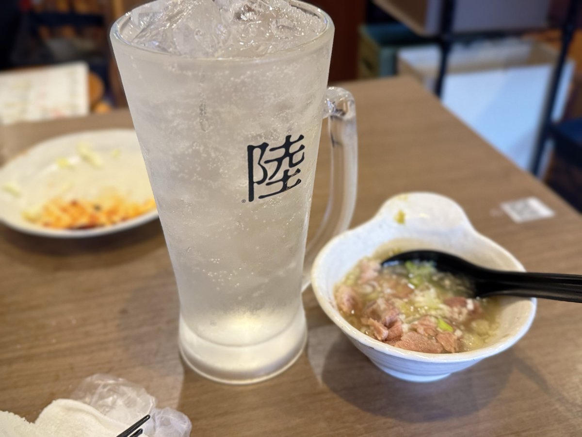 ミンチカス tweet media