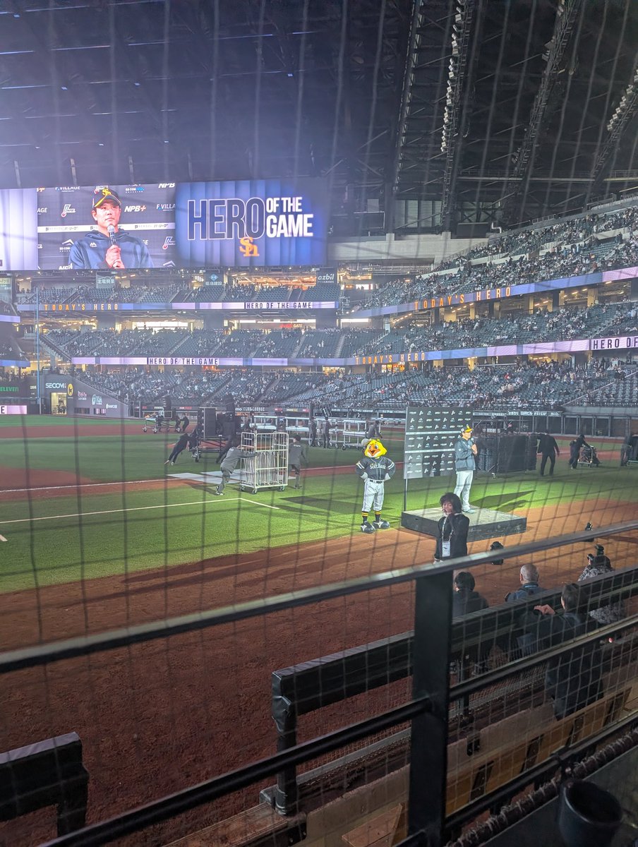 マック@4.11.12エスコン tweet media