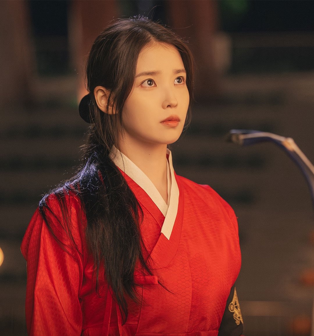 유명월 tweet media