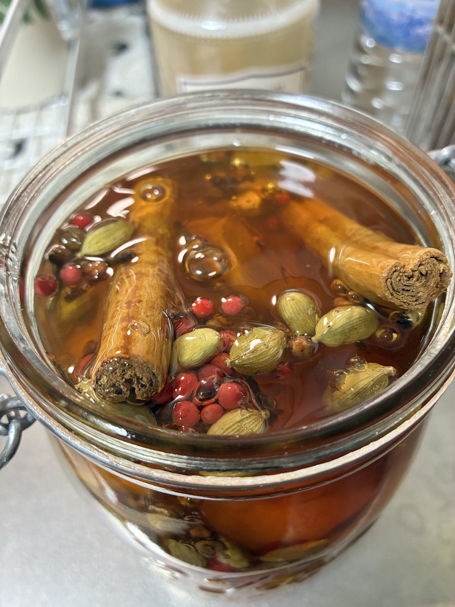 ししょう。／眉毛飼い tweet media