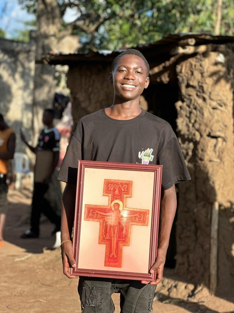 Ojambo children home Uganda tweet media