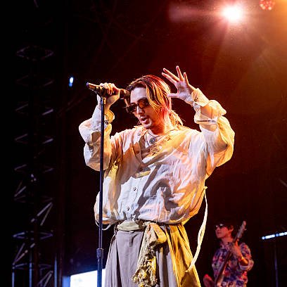 Genius Japan tweet media