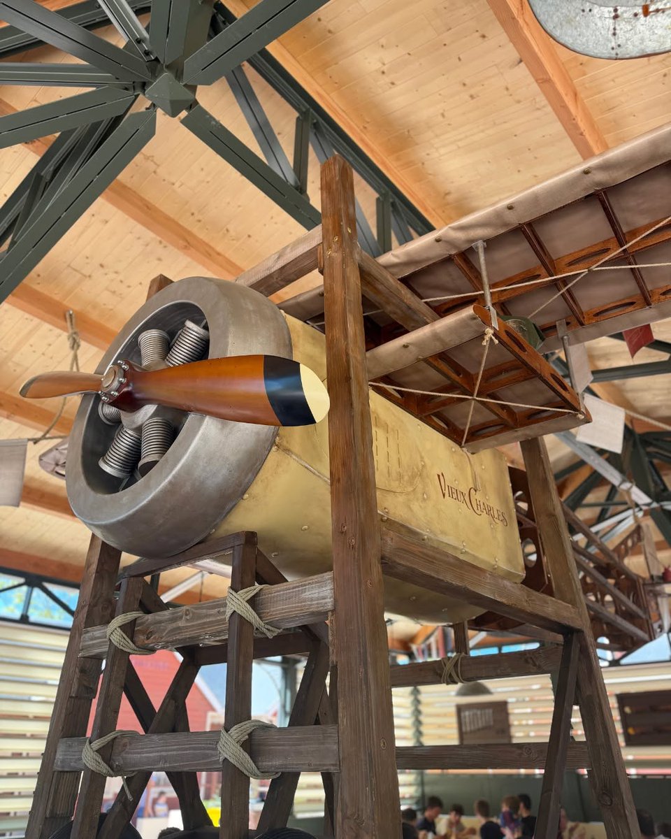 audiogazercom's tweet photo. For the re-themed area Avant-Poste de Capenord at @LePAL, we composed and produced an exclusive soundtrack playing in two versions: a subtle mix for the indoor and restaurant areas, and an orchestral full mix for the outdoors to accompany guests on their ongoing adventure. 🤠 https://t.co/AidbohCtSQ