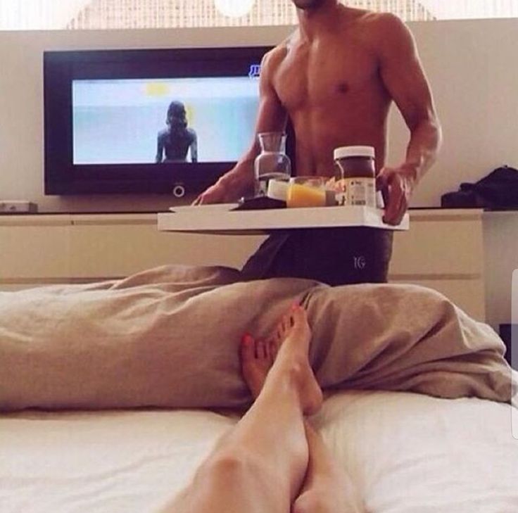 romance in fragments tweet media