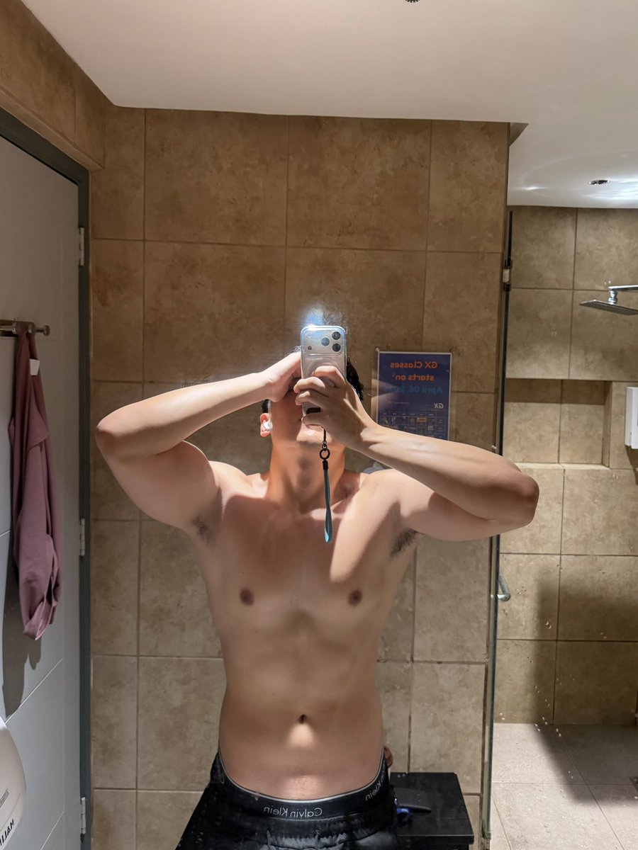 seb 💘 tweet media