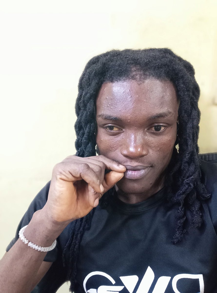 JOHNSTARBOBO1's tweet photo. Alhamdulillah StarBoBo His Plus-1 Today 🎊🎉 Family and Friend's Keep the Birthday Prayers and Gifts 🎁 Coming Has he Dey Hot '' Happy Blessed Birthday To Me King StarBoBo A'K'A YOUNG ARTIST
#April12th #KingStarBoBo https://t.co/AMaV9t5Js7