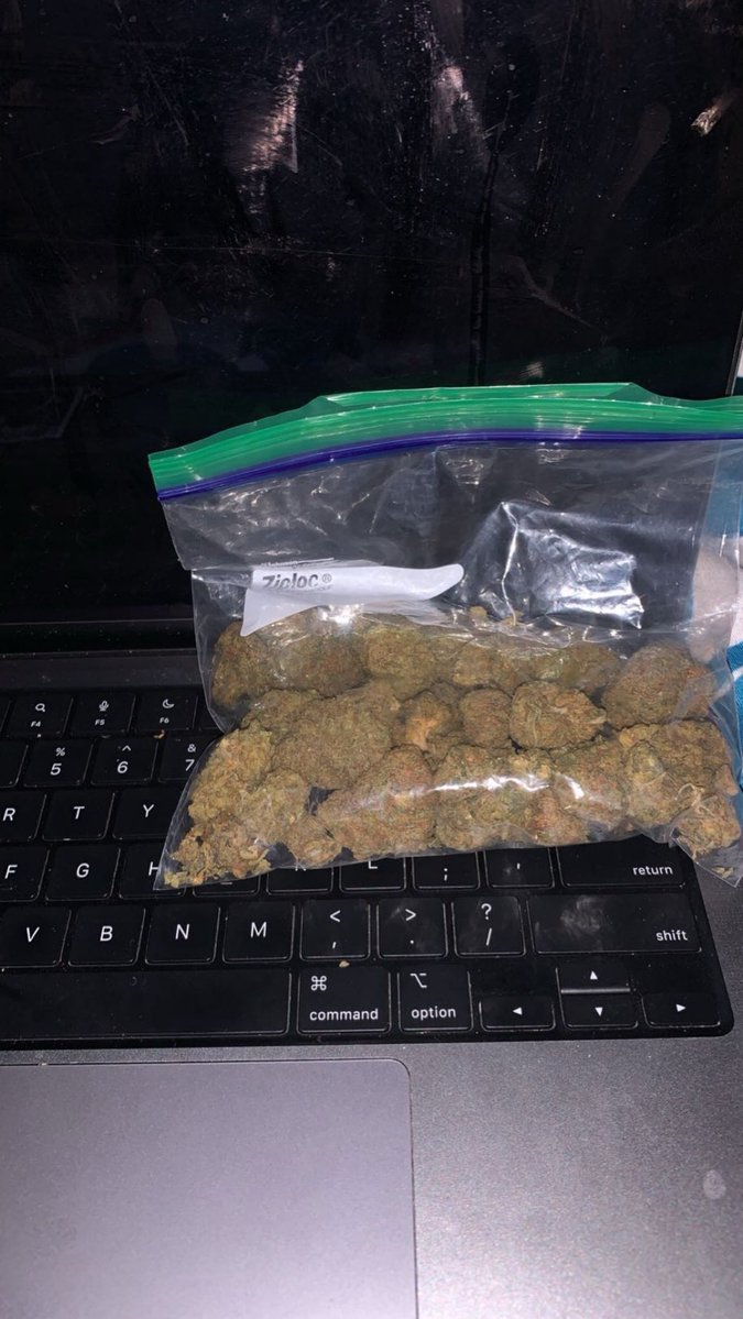 Weed Tweets tweet media