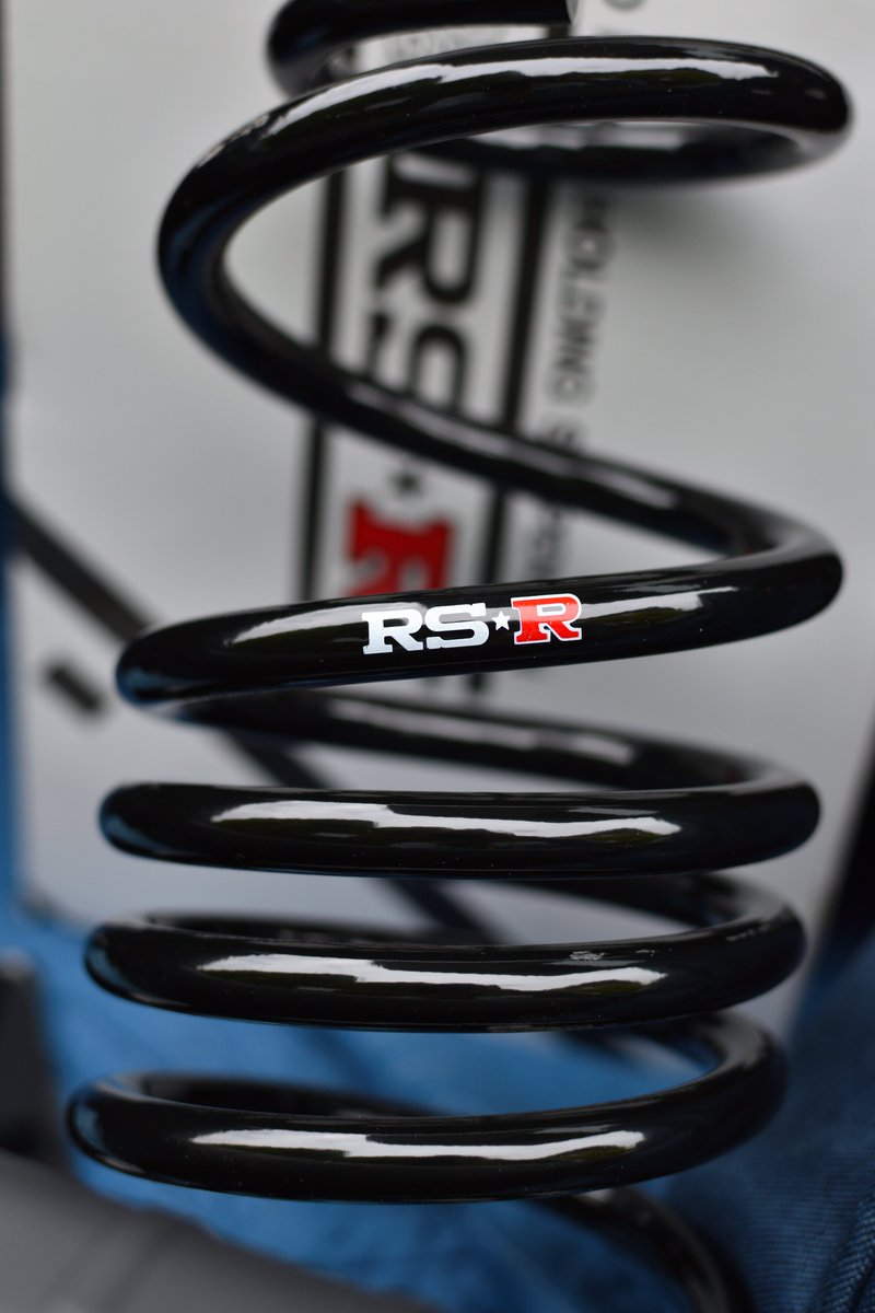 あだち tweet media