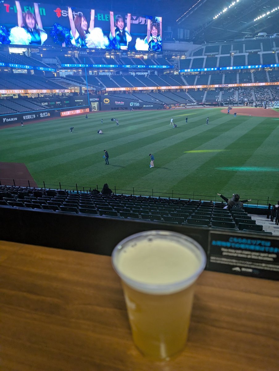 マック@4.11.12エスコン tweet media