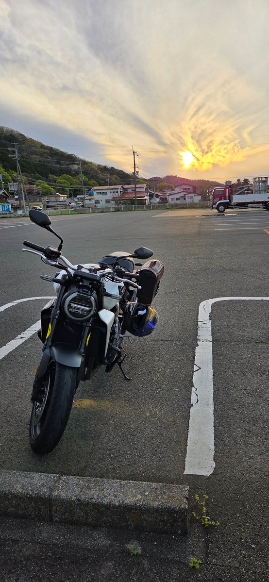 クラ@艦これ提督+🏍️+🚗 tweet media