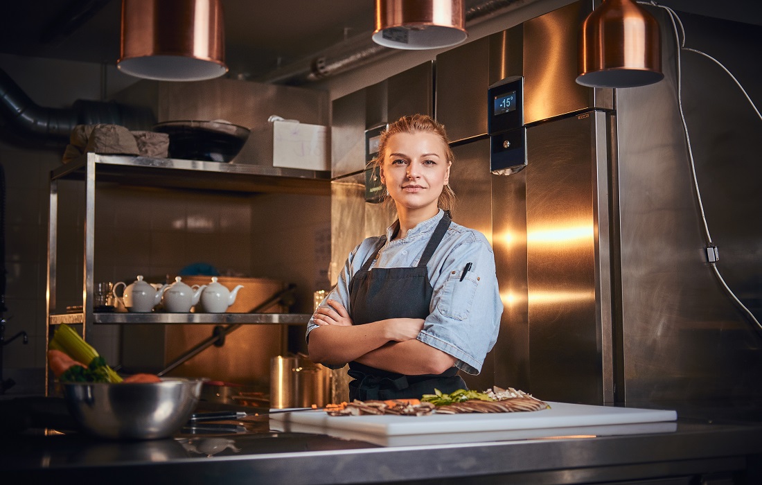 JCPinWestMids's tweet image. An #Apprenticeship in #Hospitality gives you a  job with training, meaning you earn while you learn as you work towards a nationally-recognised qualification that can lead to an exciting career.

Find out more from @CareerScope_  here: ow.ly/LZQ850YEZvk

#HospitalityJobs