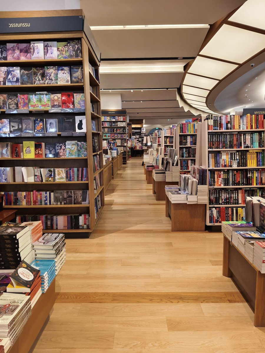 ปีศาจหัวโตที่รีวิวหนังสือกองโต📚 tweet media