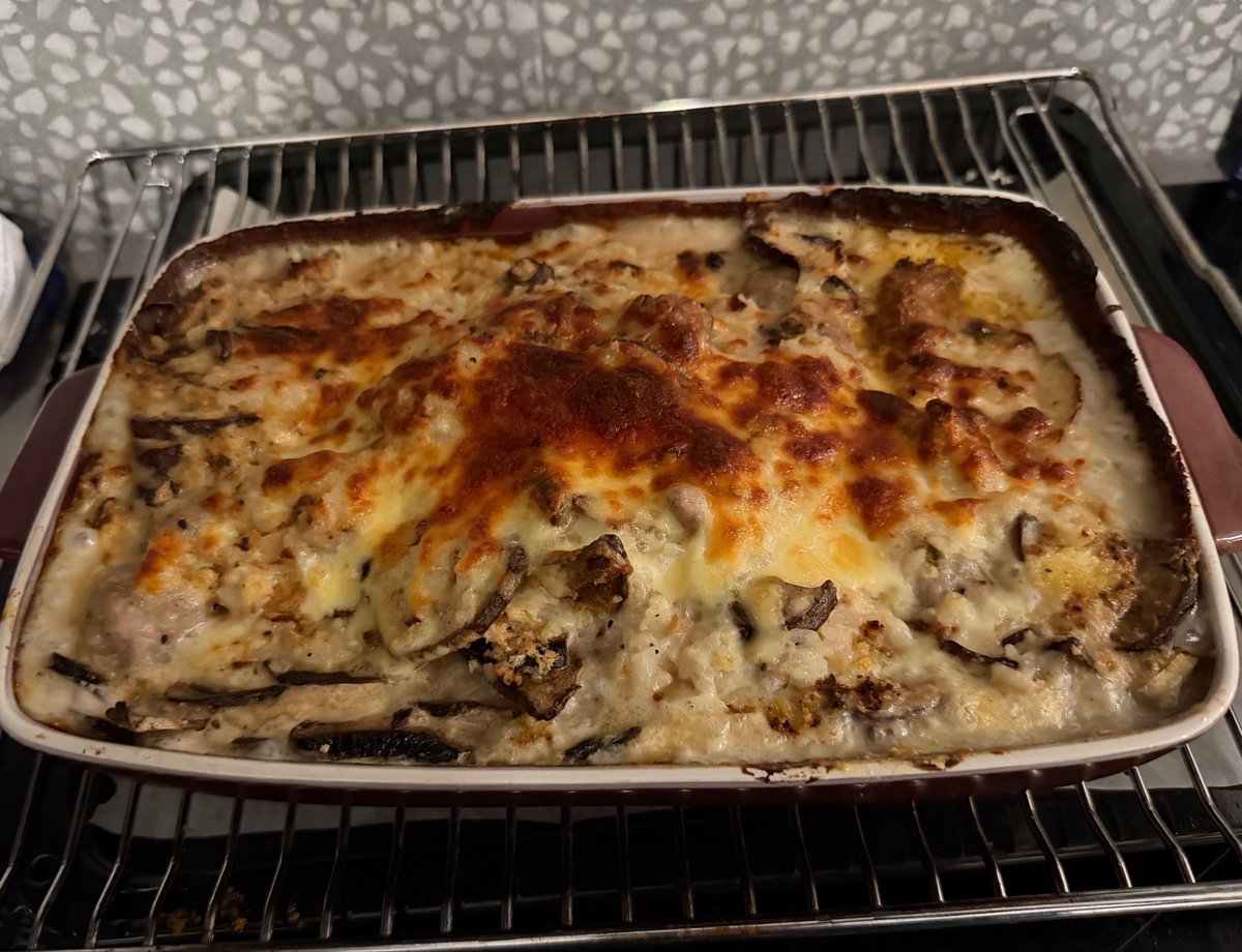 Grænn Next Eurofurence tweet media