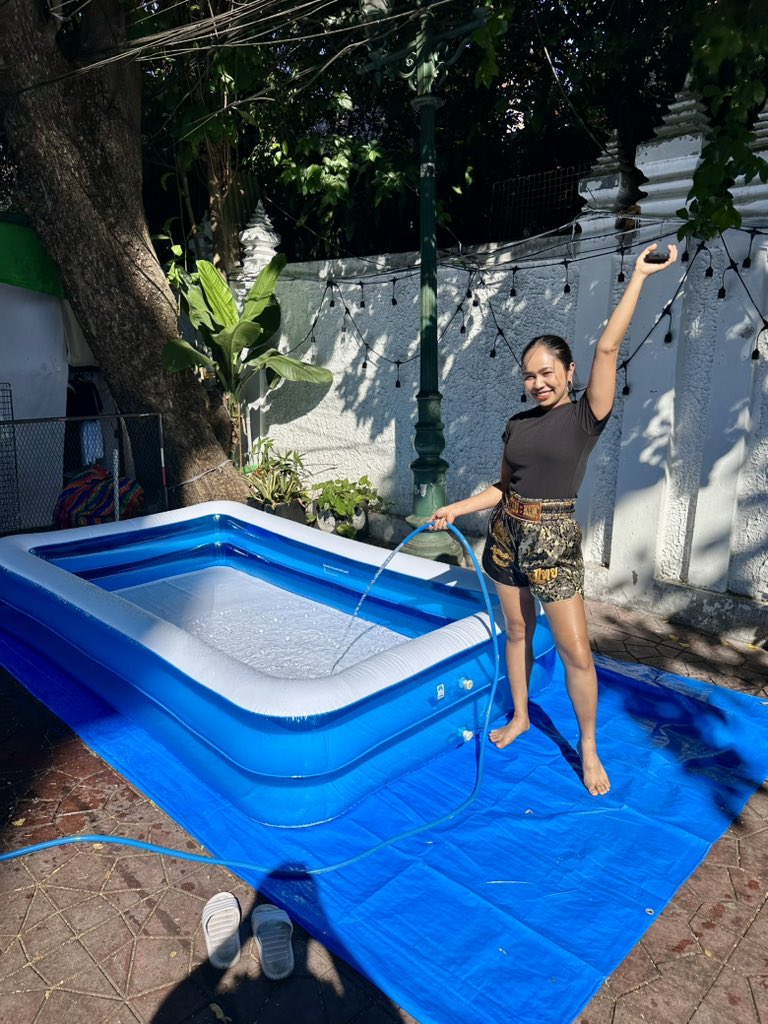 GaengSomSHBKK's tweet photo. The pool is filling up! 

Songkran 2026 has begun!! 💦 

#Bangkok #Songkran2026 #KhaoSanRoad #SoiRambuttri https://t.co/FZY34RQr7E