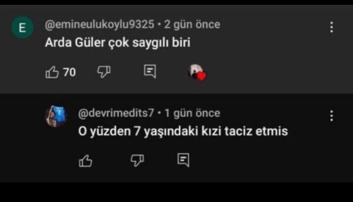 komutan moukoko tweet media