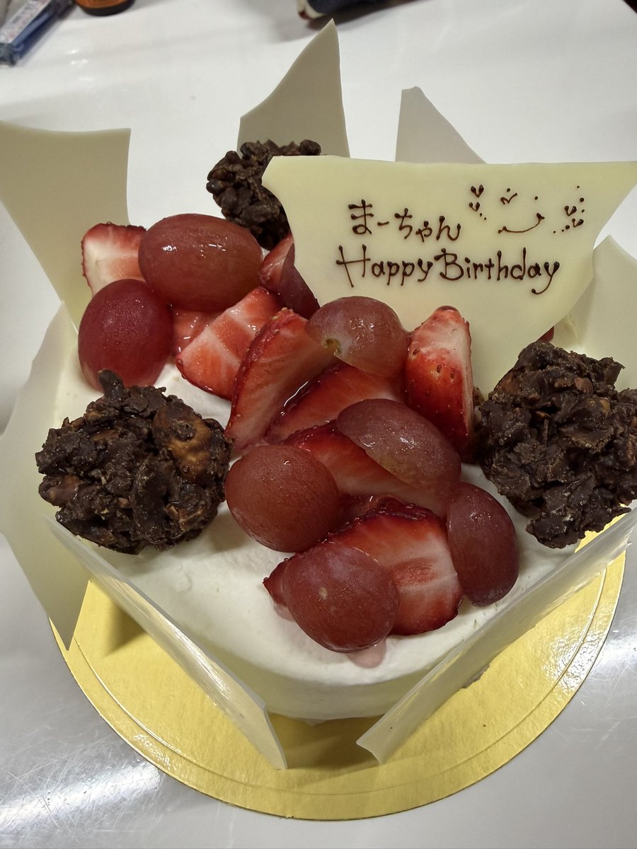 devil_666_dual's tweet photo. 嫁ちゃんの誕生日色んな所でハシゴ飯🍚 https://t.co/2cnQVFecCv