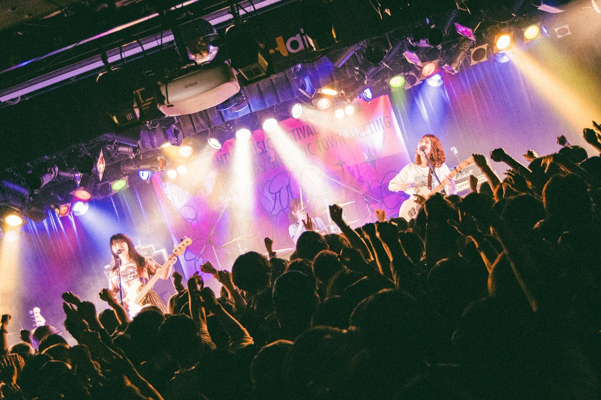 Conton Candy tweet media