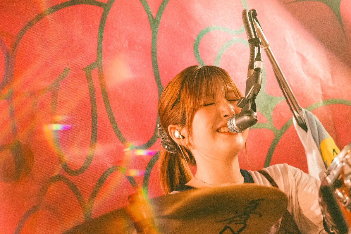 Conton Candy tweet media