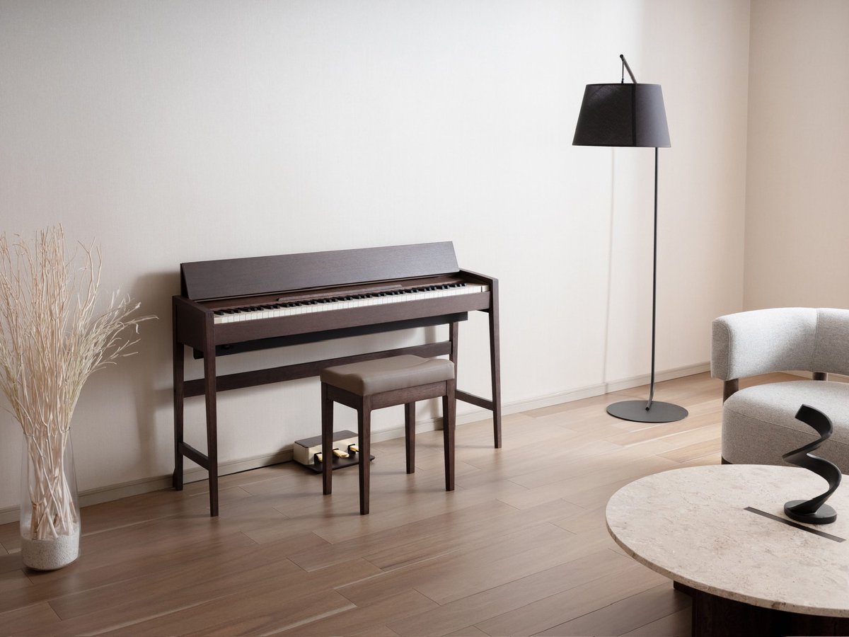 shima_sd_izumi's tweet image. 【#Roland / KIYOLA 大展示会】

2026年5月16日(土)～17日(日)に
#ローランド と #カリモク家具 のコラボレーション電子ピアノ #KIYOLA を
全色展示いたします！🎹

モデルチェンジしてよりパワーアップしたKIYOLAをご覧ください♪

ホームページ🔍
shimamura.co.jp/shop/sendai-iz…