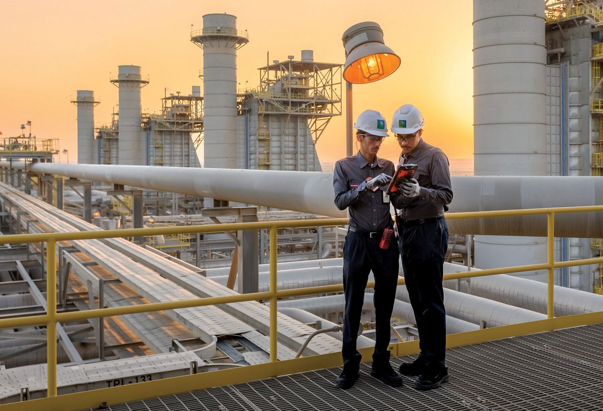 الخـليج العـربي tweet media