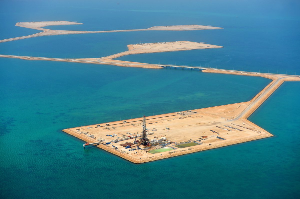 الخـليج العـربي tweet media