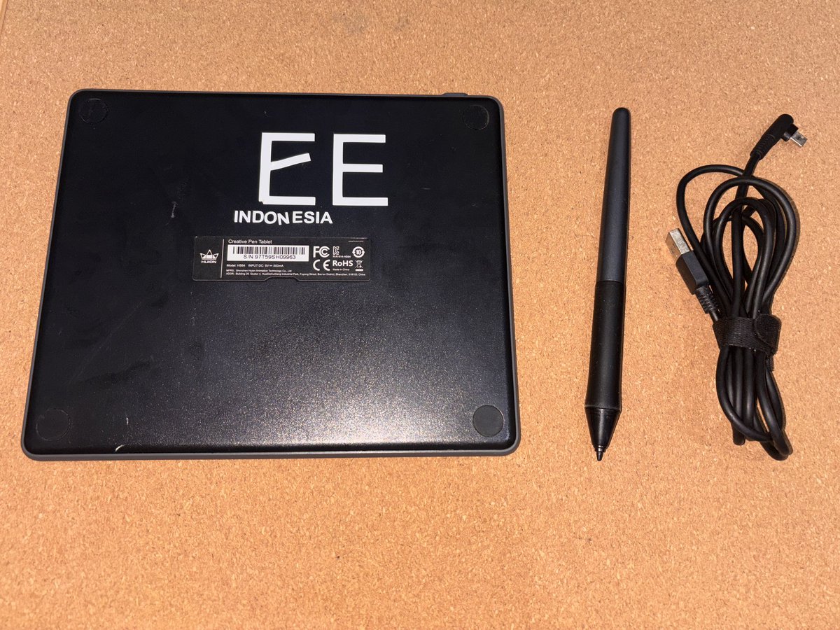 potretcerita's tweet image. WTS Huion Creative Pen Tablet Drawing HS64
- Preloved
- Kondisi Baik bisa untuk laptop dan HP (pakai OTG)
- Kelengkapan : Pen Tablet, Kabel, Pen Stylus
- No Box, unit only
- Pemakaian pribadi
- Harga 200.000 (bisa shopee)

#huion #drawingpad #tabletpen