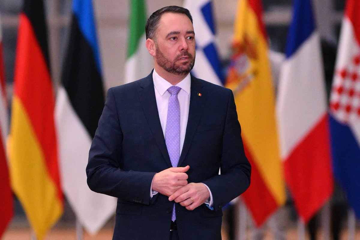 Belga_English's tweet image. On Monday, Foreign minister Maxime Prévot begins a trip to five Balkan countries: Montenegro, Serbia, North Macedonia, Kosovo and Bosnia and Herzegovina. The mission aims to support their prospects of joining the EU prez.ly/yRBd

#Belga #Balkans #EU