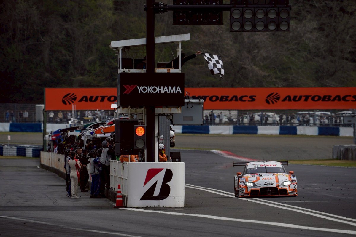 CasioEdificeJP's tweet image. 🚩SUPER GT 第１戦
No.36  au TOM'S GR Supra
決勝　優勝✨
終わってみれば他を寄せ付けない走りで優勝✨　おめでとうございました🙌

#EDIFICE  #CASIO #カシオ   @CASIOJapan