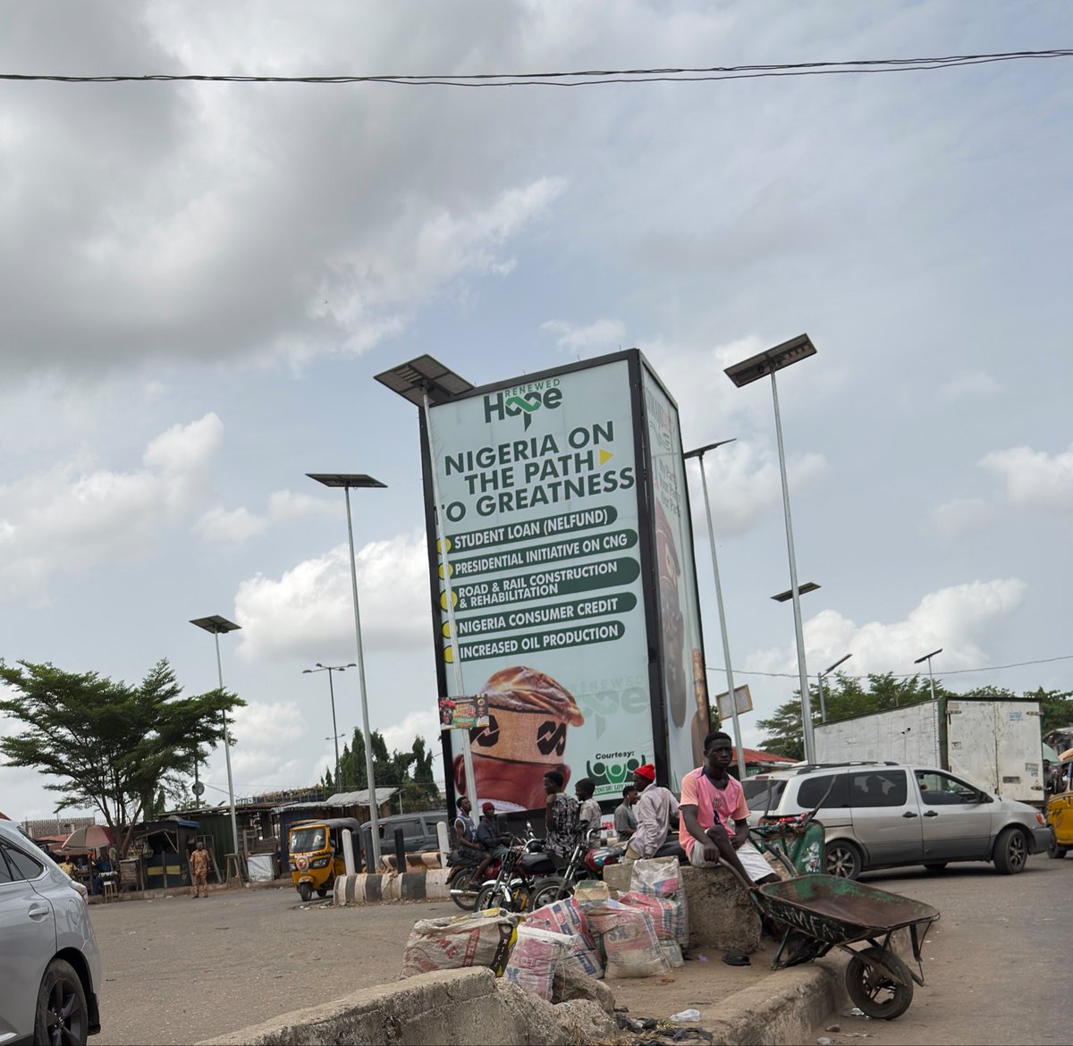 Gbogbolowo of Computer village 🇨🇦 tweet media