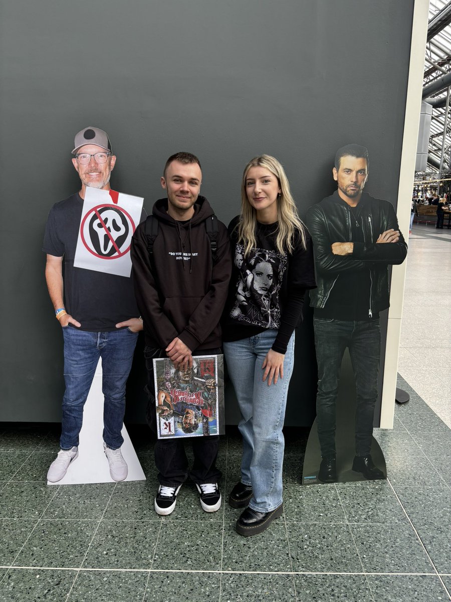 𐕣 uɐɹǝıʞ 𐕣 tweet media