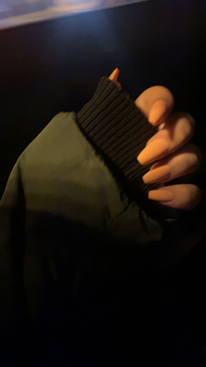 dмчɑиɑ tweet media