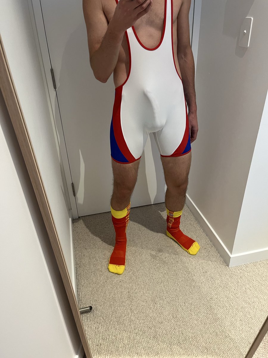 RUINEDINGEAR tweet media