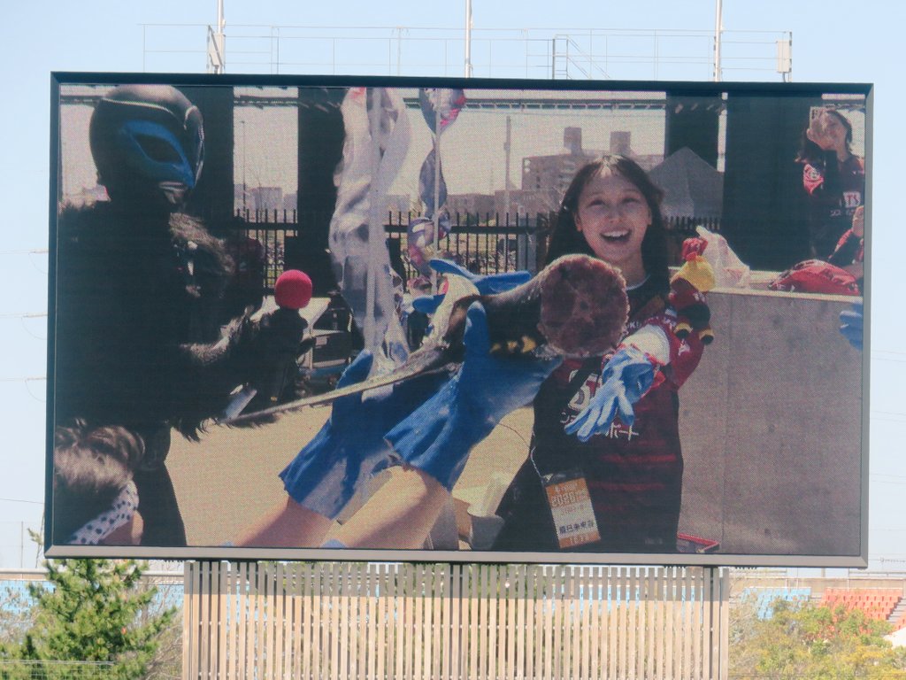 H O R I K E N tweet media