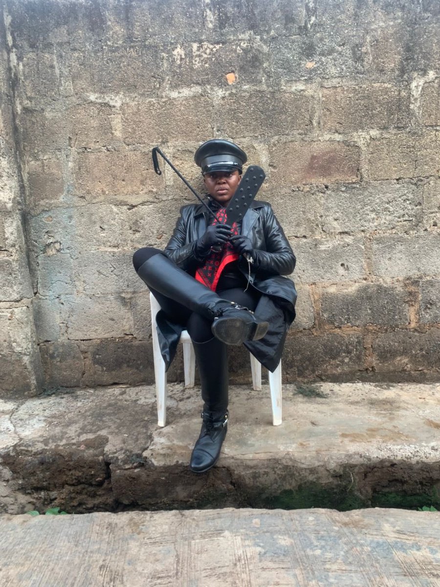booted_bola's tweet image. Follow me on my backup Instagram page @bootedbola . My main page has been suspended for now #mistress #ridingmistress #gloves #equestrian #whip #cashcow #paypig #ridingboots