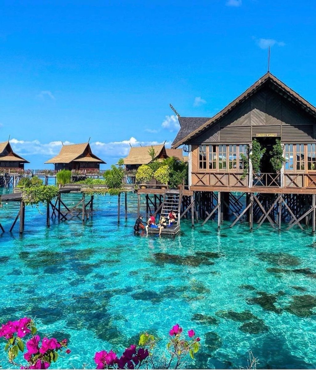 INTERIORPORN1's tweet photo. Sabah, Malaysia 🇲🇾 https://t.co/9A37Be1PKx