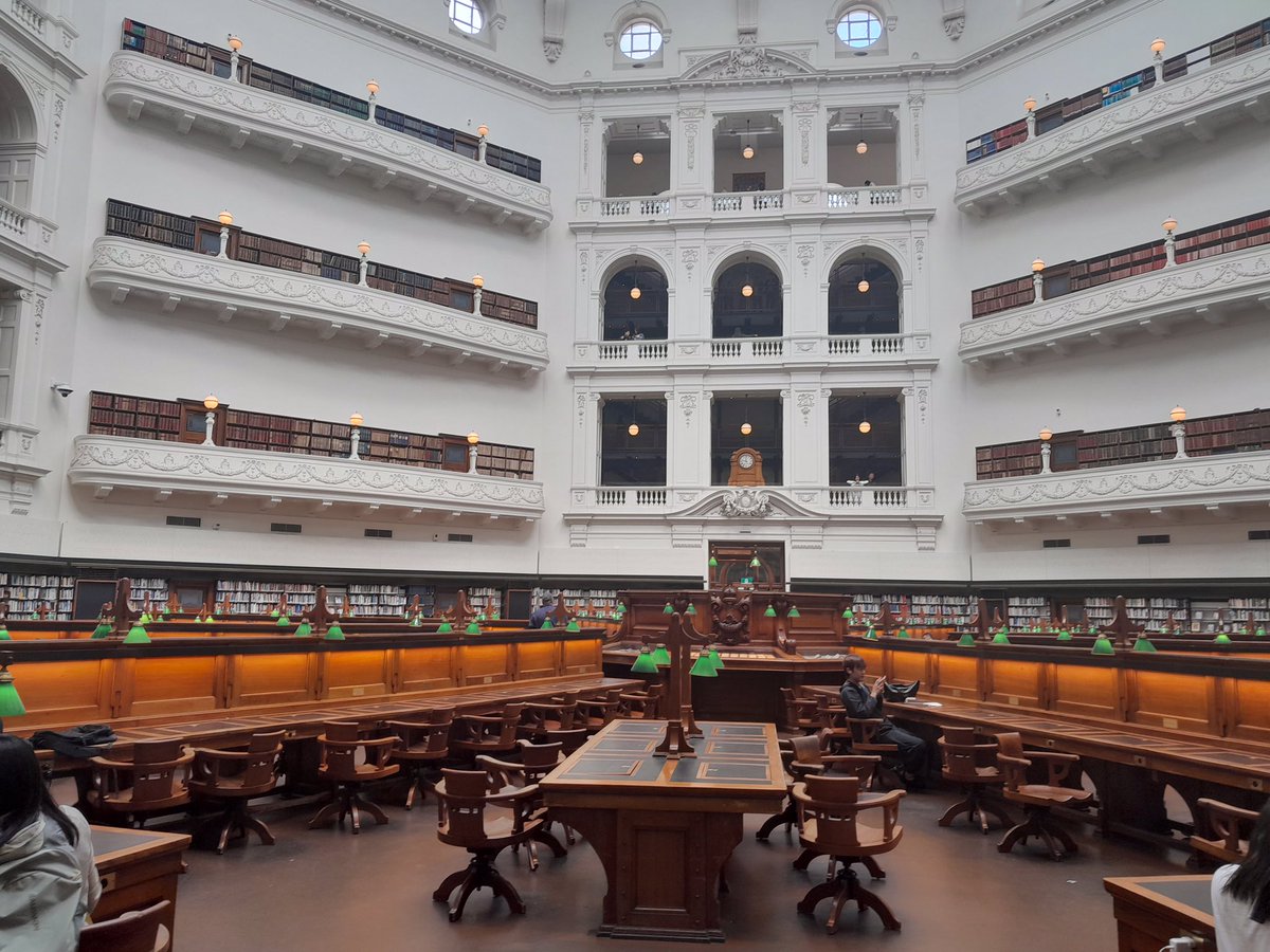 newsatsix1986's tweet image. When Dad and I stepped into this library space in November 2025, we were in absolute awe of how beautiful and huge the place was. We sat at the desks just like Helen did and walked the whole span of the room, making yet another #TheNewsreader dream of mine come true! ❤️📚🌟