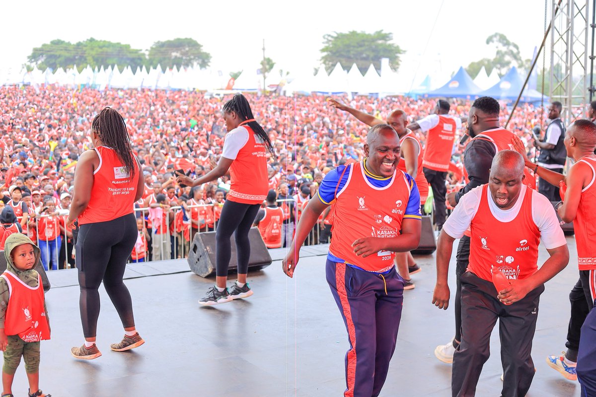 Godie_luyos's tweet photo. Leero netabye mu misinde egyikulembera amazaalibwa ga Kabaka #KabakaBirthdayRun2026, egibadde ku mulamwa  gwokutangira  akawuka ka Siriimu eri omwana omuwala.

Yogayoga Ayi Ssaabasajja okutuuka Ku mazaalibwa go ag'emyaka 71 Egy’ekitiibwa! 
Wangaala Ayi Omutelegga! https://t.co/K91ozFGXTp